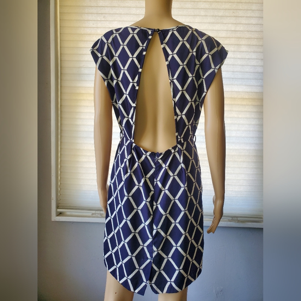 Mono dress